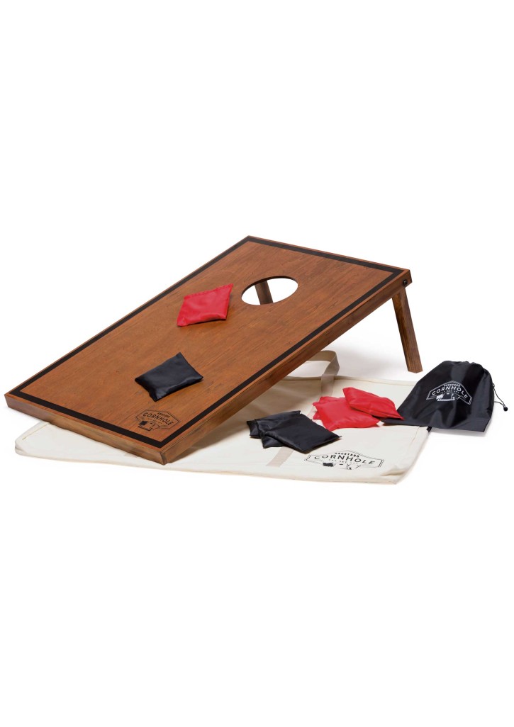 Backyard Cornhole Set