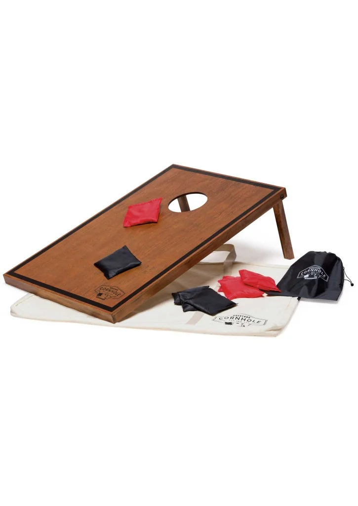 Backyard Cornhole Set