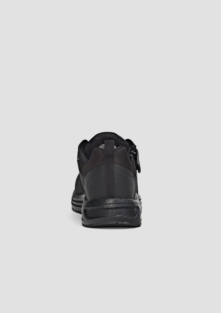 UltraLite Lo Black Zip