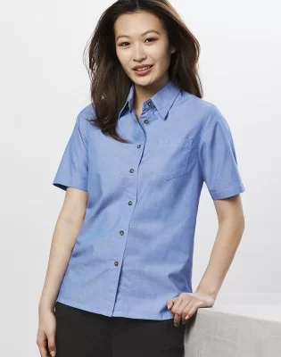 Ladies Wrinkle Free Chambray Short Sleeve Shirt