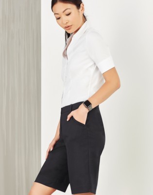 Womens Comfort Waist Cargo Short