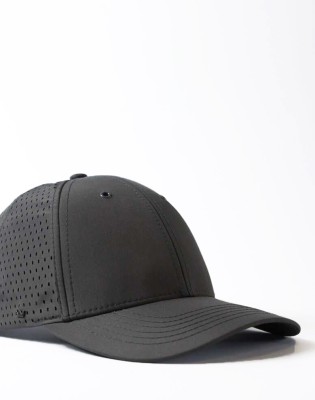 U15618 UFlex High Tech Curved Peak Snapback